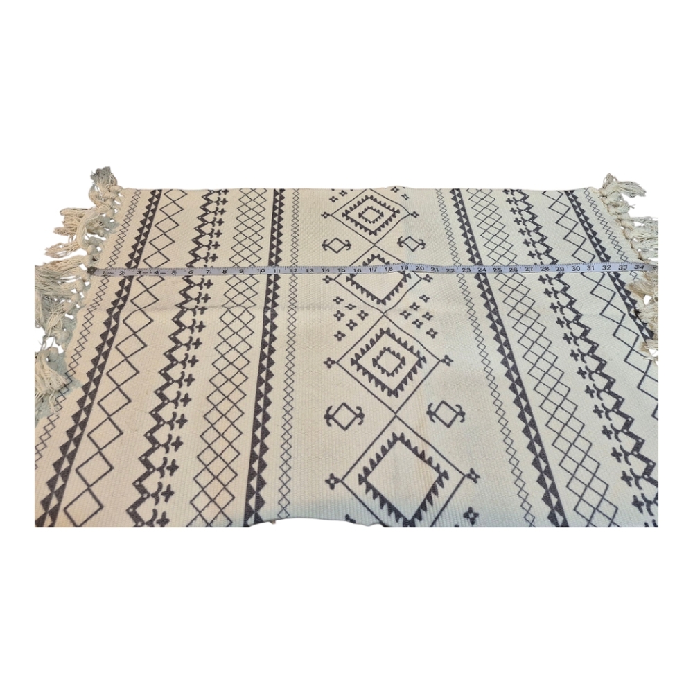 Boho Throw Rug White And Gray - Picture 2 of 6